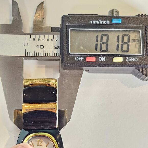 Joan Rivers Classics Women's Quartz Watch 25mm Oval Black Gold Stretch Bracelet - Picture 3 of 15